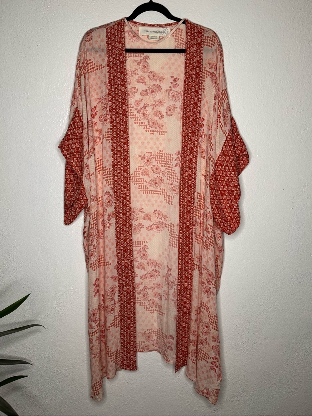 Treasure & Bond - Pink and Rust Floral Kimono, Viscose, Onesize